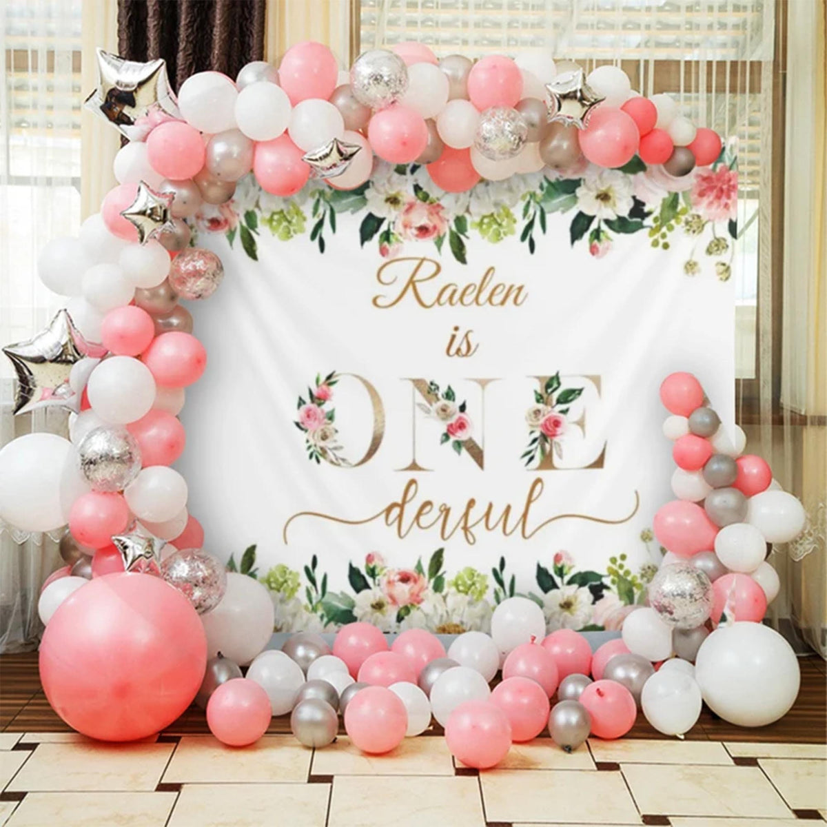 Looking for miss onderful birthday backdrop ideas? Check out this first birthday photo backdrop. If you are looking for a floral first birthday photo backdrop then this is the photo backdrop for you.