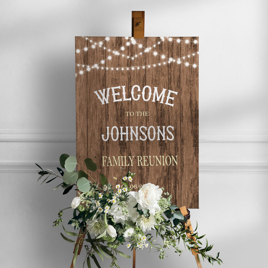 Printed Family Reunion Welcome Sign, Rustic Lights Foamboard Sign,